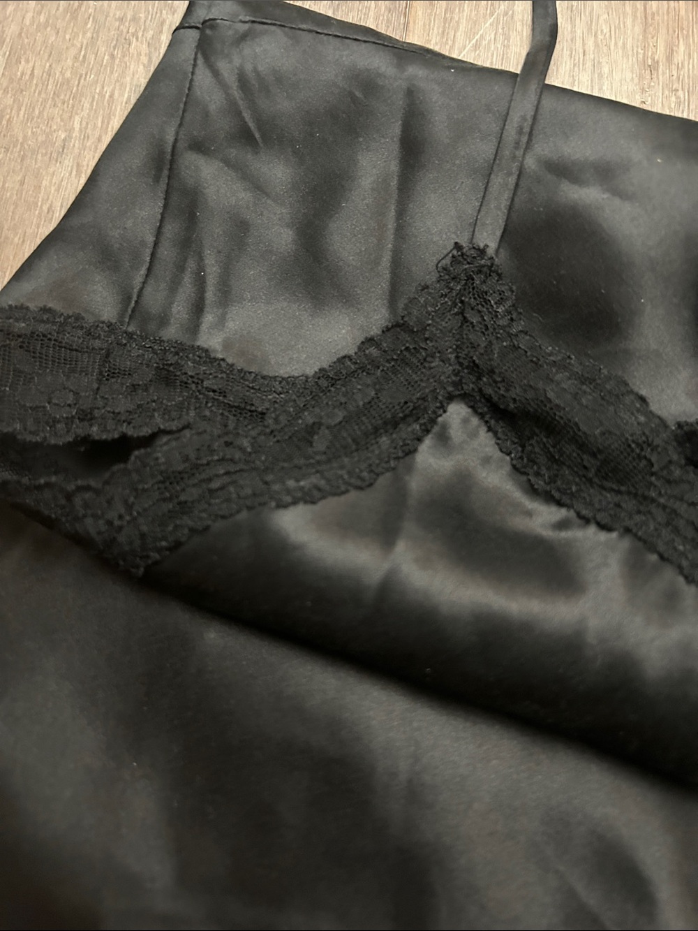 VTG Allison Taylor Black Lace-Trim Silk Camisole Top size XL - Picture 11 of 16